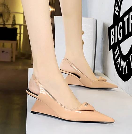 Elegant Patent Leather Shallow Cut Pointed Hollow Back Strap High Heeled Sandal