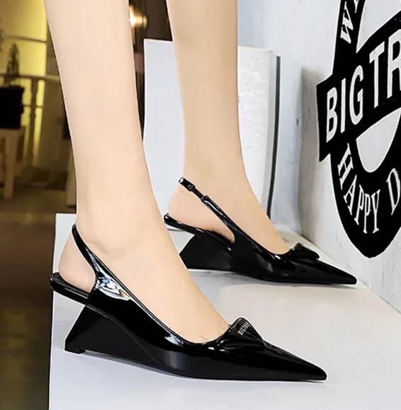 Elegant Patent Leather Shallow Cut Pointed Hollow Back Strap High Heeled Sandal