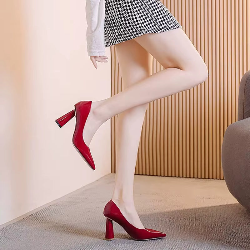 Elegant Pointed Toe Banquet Wedding Round High Heels