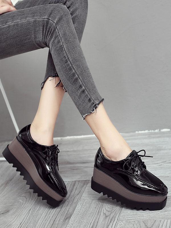 Elegant Polyurethane Lace Up Rubber Platform in Patent Leather Shoes