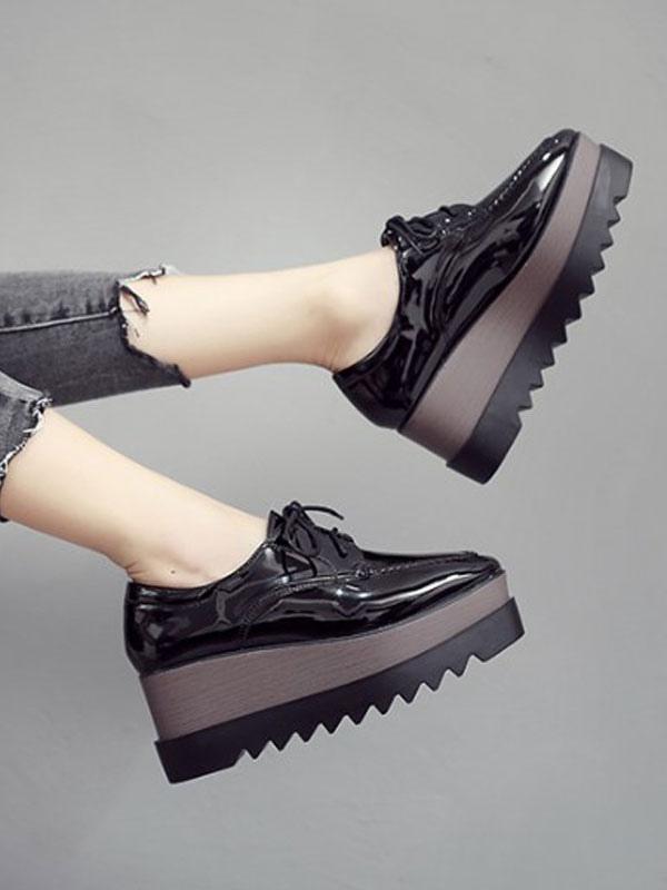 Elegant Polyurethane Lace Up Rubber Platform in Patent Leather Shoes