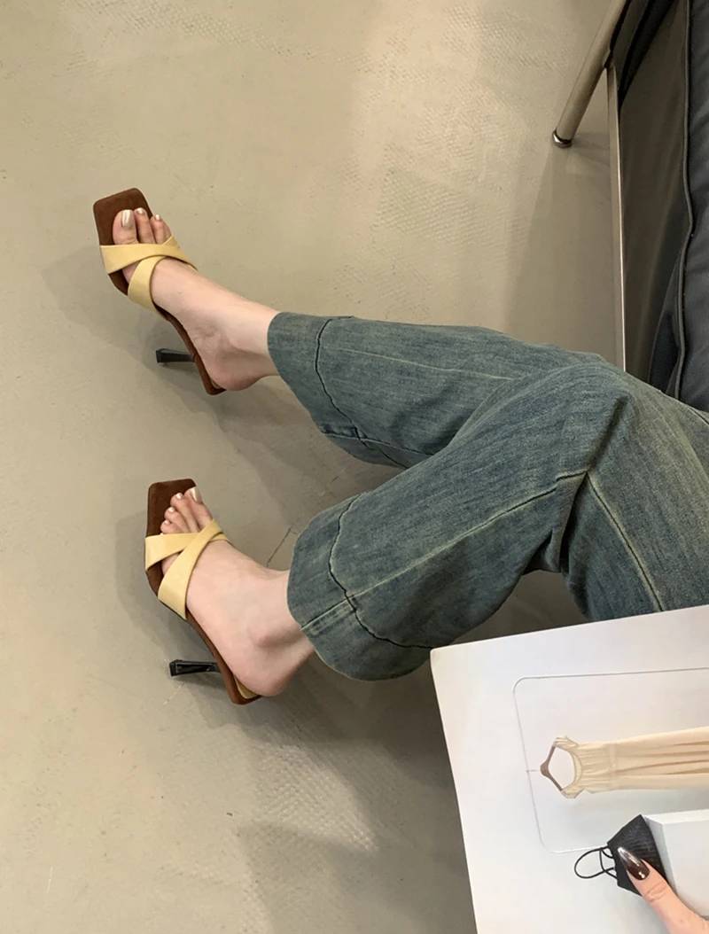 Elegant Retro Style Rubber Square Toe Slip On High Heel Sandals