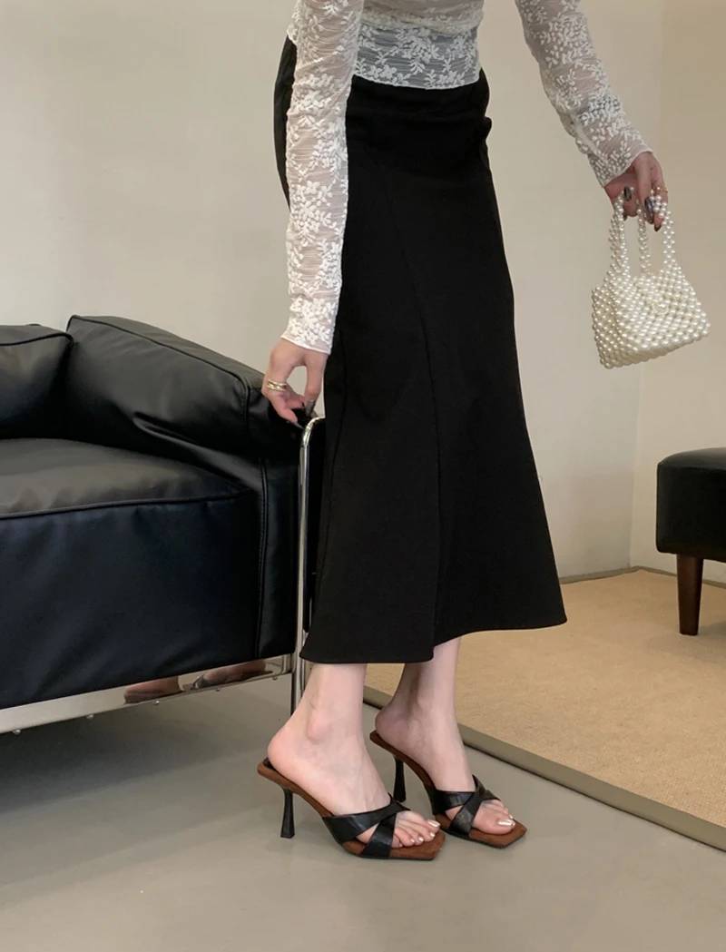 Elegant Retro Style Rubber Square Toe Slip On High Heel Sandals