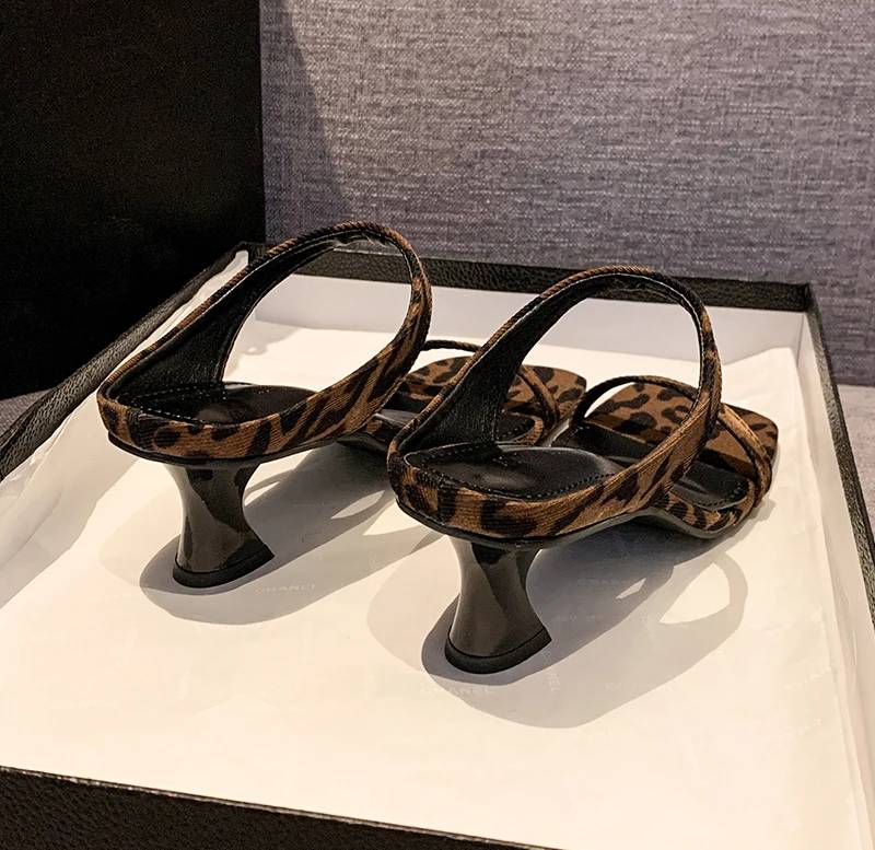 Elegant Street Style Leopard Open Toe Slide Thick Square Heel Sandals