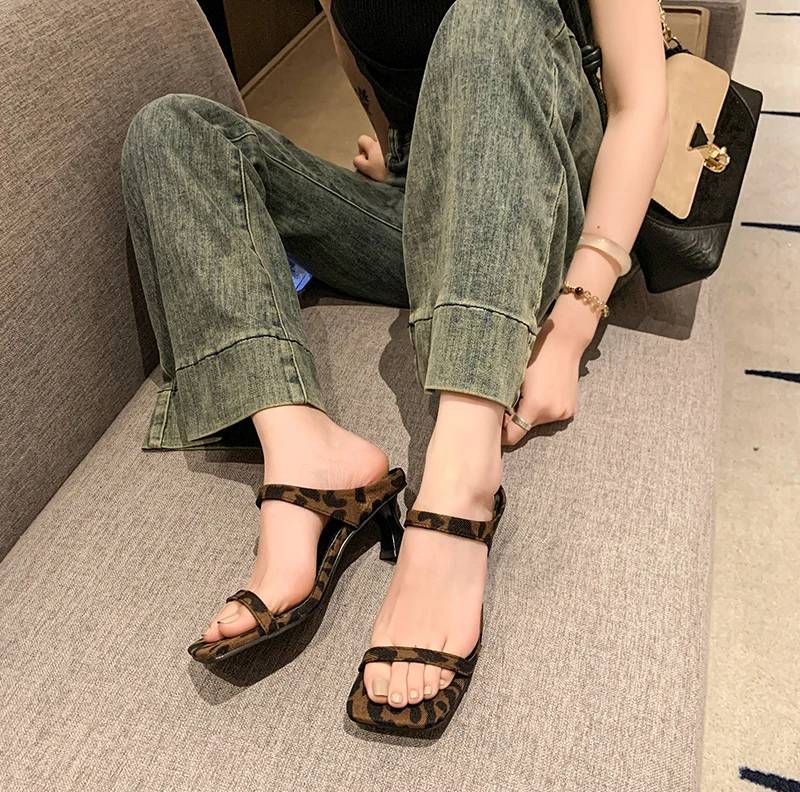Classic Street Style Leopard Open Toe Slide Thick Square Heel Sandals