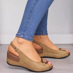Elegant Buckle Strap Street Style Sewing Peep Toe Platform Wedges Heels Sandals