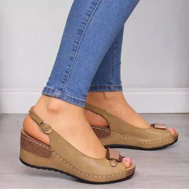 Elegant Buckle Strap Street Style Sewing Peep Toe Platform Wedges Heels Sandals