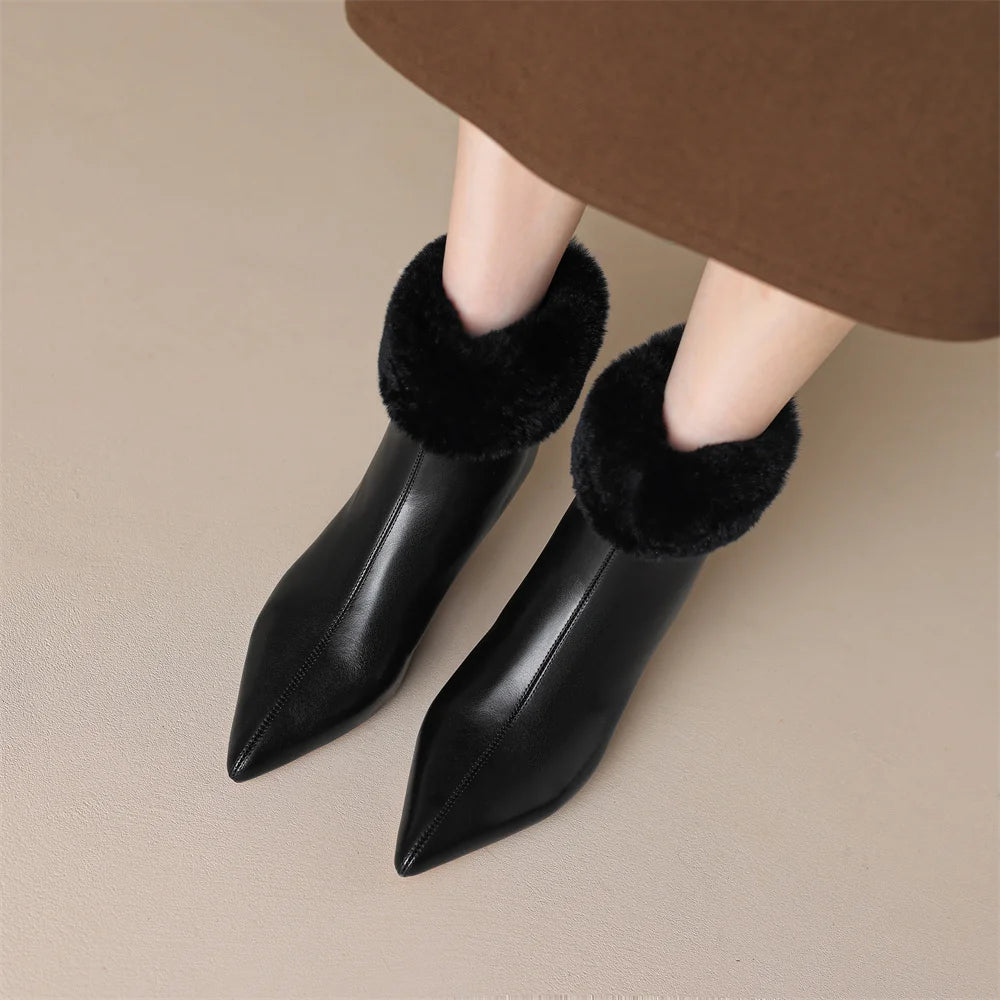 Elegant cow leather rabbit fur pointed toe side zip high quality kitten heel shoe