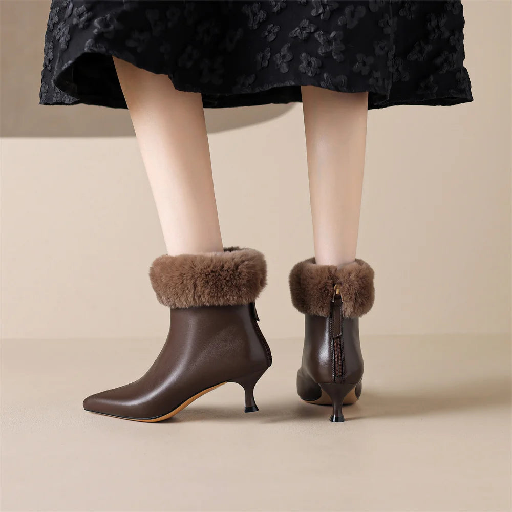 Elegant cow leather rabbit fur pointed toe side zip high quality kitten heel shoe