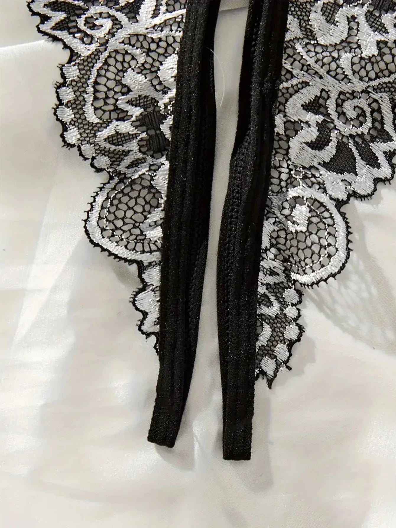 Floral Lace Lingerie Bow Open Split Cup Intimates Bra And Thongs Sets Crotchless Naughty Porn