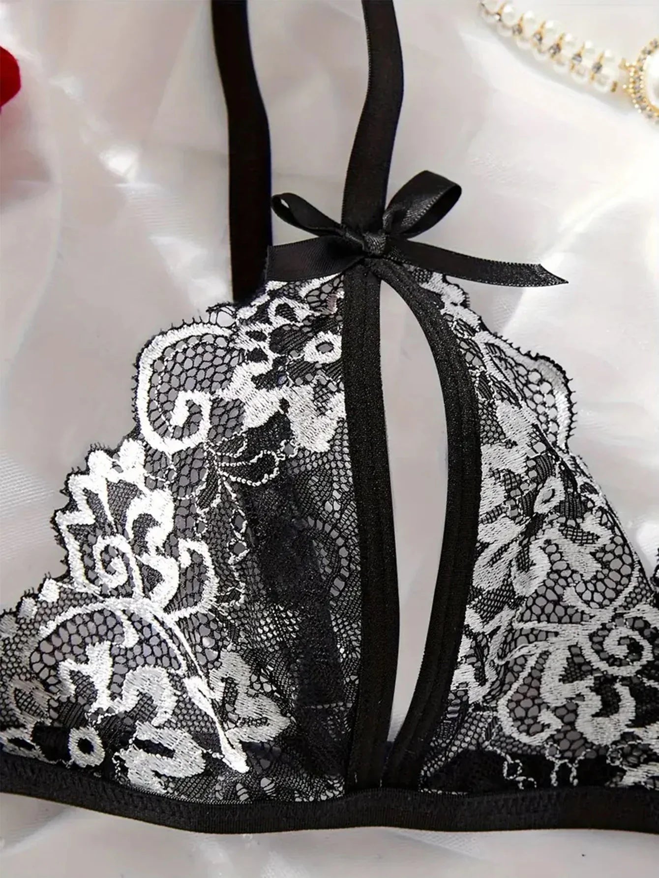 Floral Lace Lingerie Bow Open Split Cup Intimates Bra And Thongs Sets Crotchless Naughty Porn