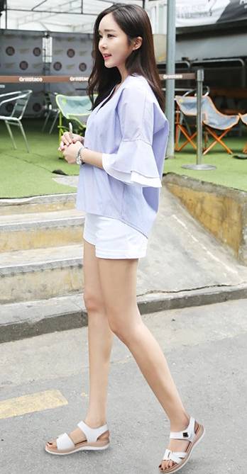 Formal Genuine Leather Soft Hook Loop Beach Style Flats Sandals