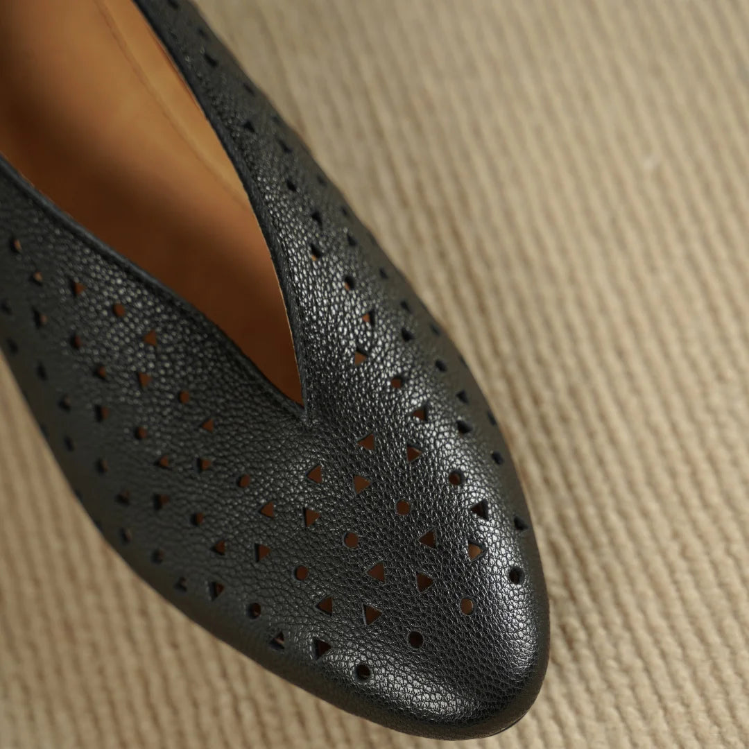 Hollow-Out Sheepskin Pointed Toe Slip-on Breathable Thick Med Heel Pumps