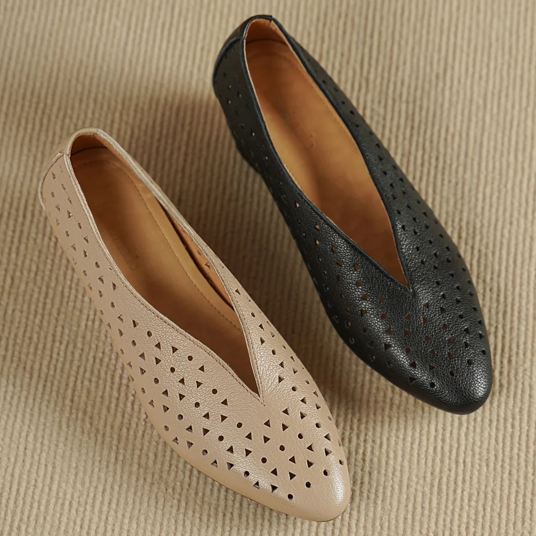Hollow-Out Sheepskin Pointed Toe Slip-on Breathable Thick Med Heel Pumps