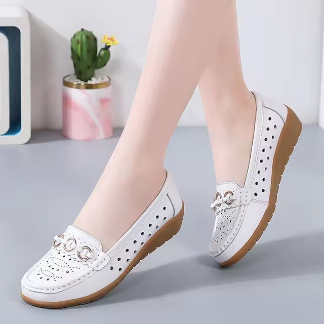 Hollow out Genuine Leather Bottom Bean Surface Anti-slip Soft Sole Shoes