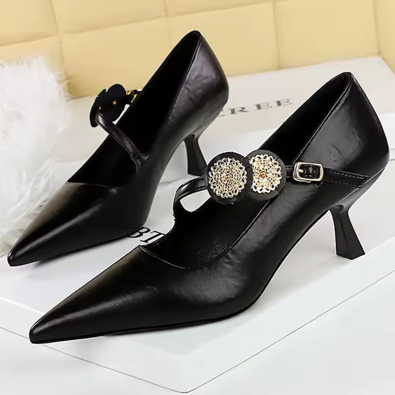Banquet Buckle Strap Metal Decoration Kitten High Heels Pumps