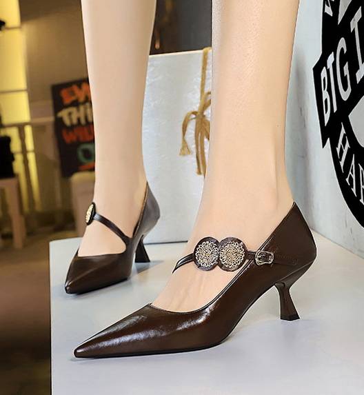 Banquet Buckle Strap Metal Decoration Kitten High Heels Pumps