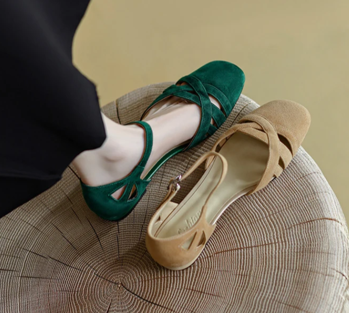 Comfort Round Toe Breathable Med Clear Heels Sandals