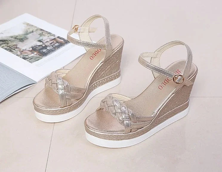 Back Strap Comfortable PVC Outdoor Wedges Heel Sandals