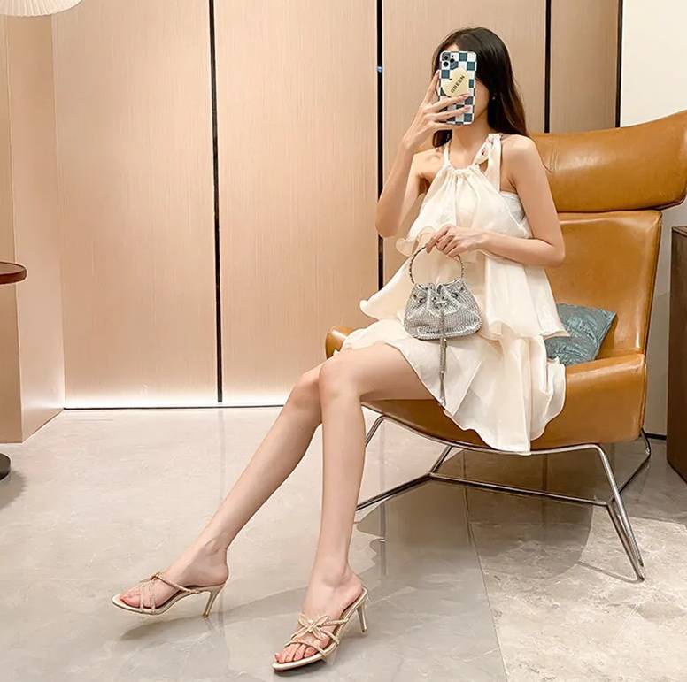 Rhinestones 3D Butterfly Decoration Narrow band Heeled Sandals