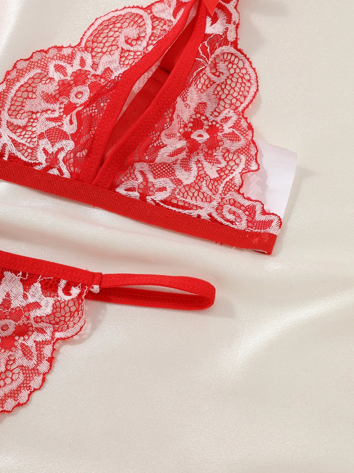 New Lingerie Red Bra Panties Set Cute Bow Ultrathin Lace Underwear Set Temptation Erotic Outfits
