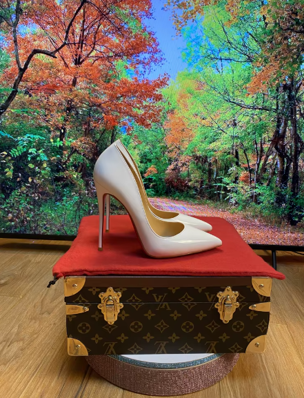 Patent Leather Temperament Pointed Shallow Mouth High Heels