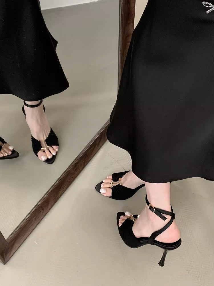 Pleated Hollow Out Buckle Strap Pointed Toe Thin High Heels