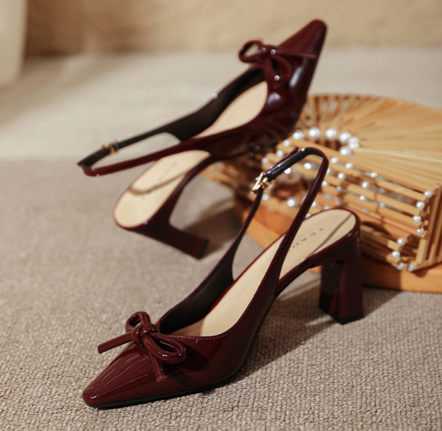 Formal Genuine Personality Leather Buckle Square Toe Thick Sandals