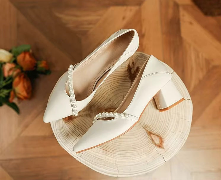 Pearl Pattern Shallow With Medium Heels Pointed Toe Bride Shoe