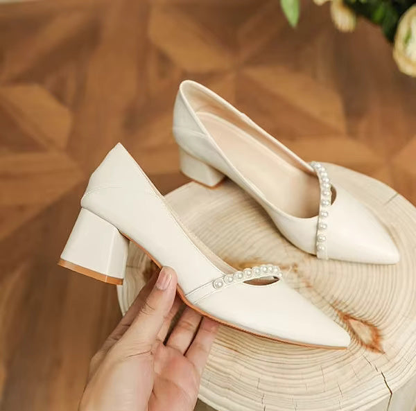 Pearl Pattern Shallow With Medium Heels Pointed Toe Bride Shoe