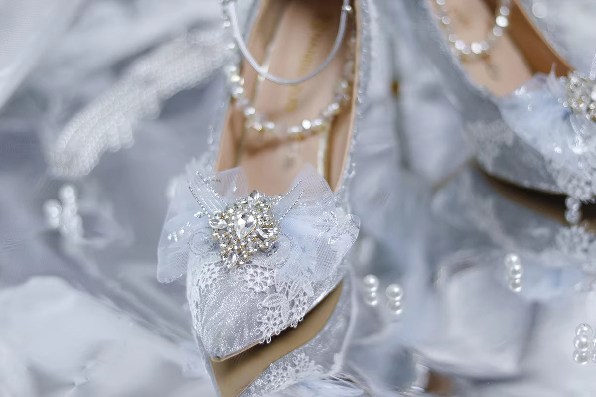 Elegant Lace Bowknot Pearls Gems Pattern Pointed High Heeled Wedding Sandals