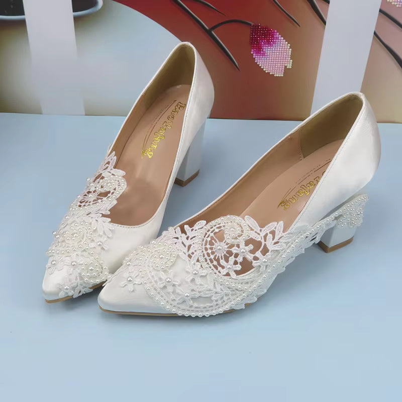 Thin Heel Pointed Toe Fashion hallow Pattern Wedding High Pumps