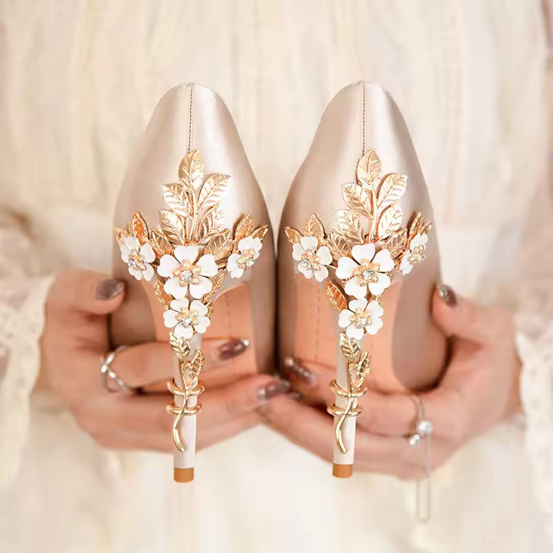 Elegant Silk Design Luxury Flower Pattern Stiletto Heeled