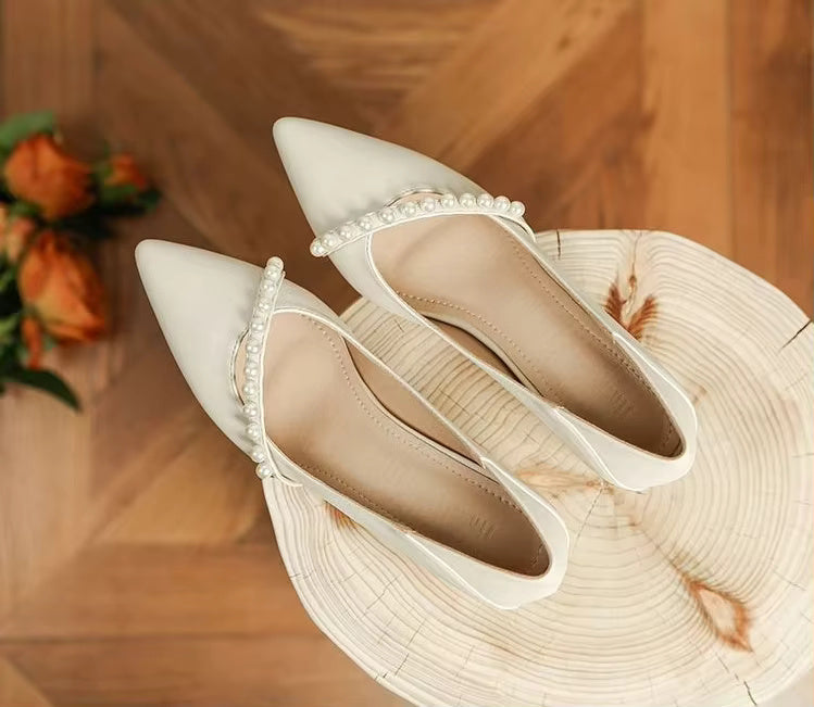 Pearl Pattern Shallow With Medium Heels Pointed Toe Bride Shoe