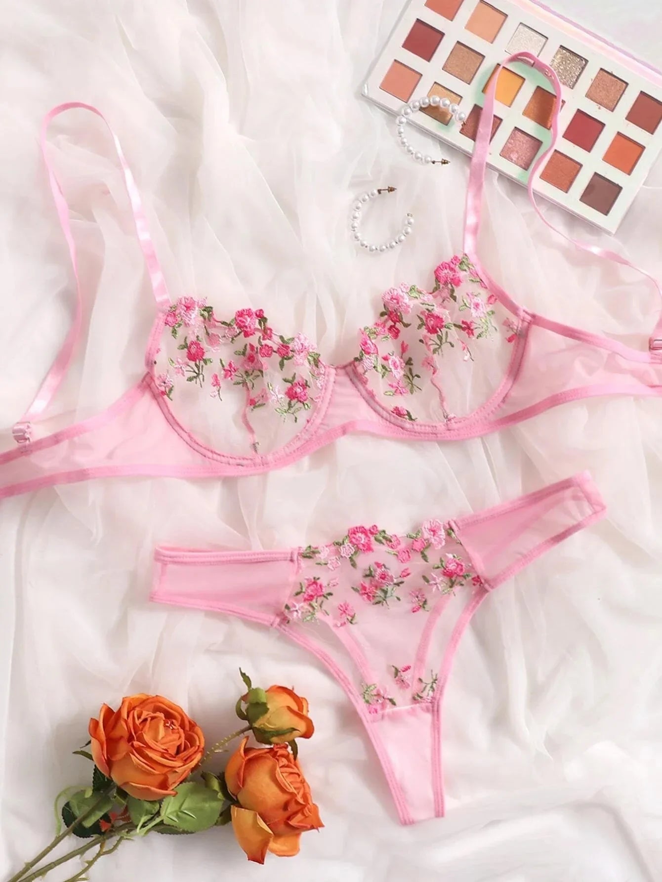 Lace Lingerie Push Up Lingerie Semi-Sheer Bra And Panty Sets Gathering Chest Underwear Flower Embroidery Bralette Set