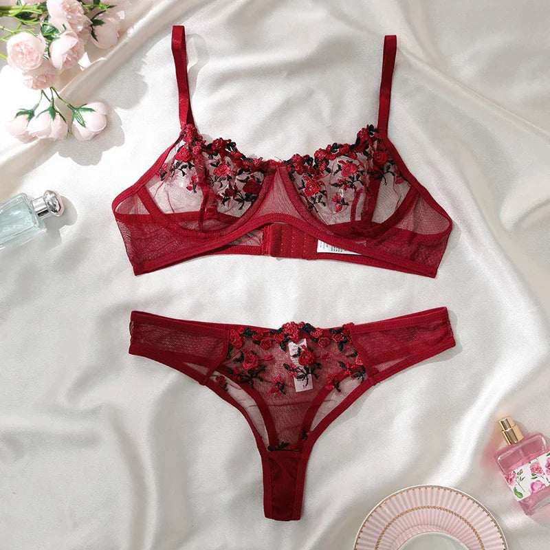 Lingerie Woman Lace 2-Pieces Underwear Embroidery Beautiful Bra And Panty Sets