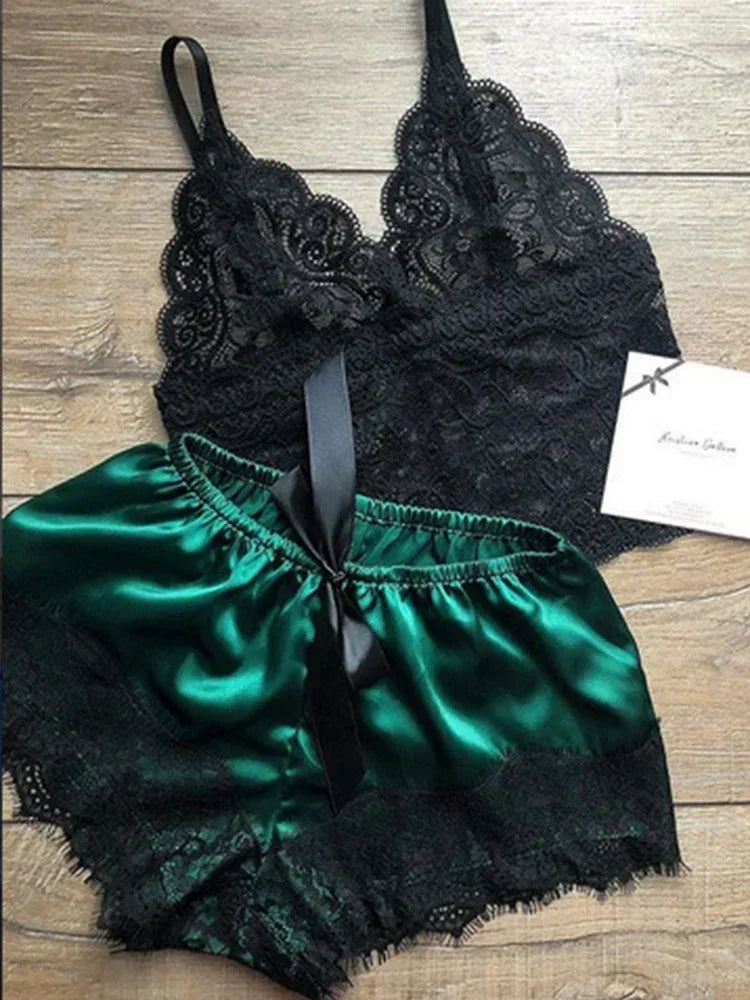 Sleepwear Womens Pajamas Set Lace Nachtkleding Lingerie Sleeveless V-Neck Tops and Shorts Sets Nightwear Loungewear