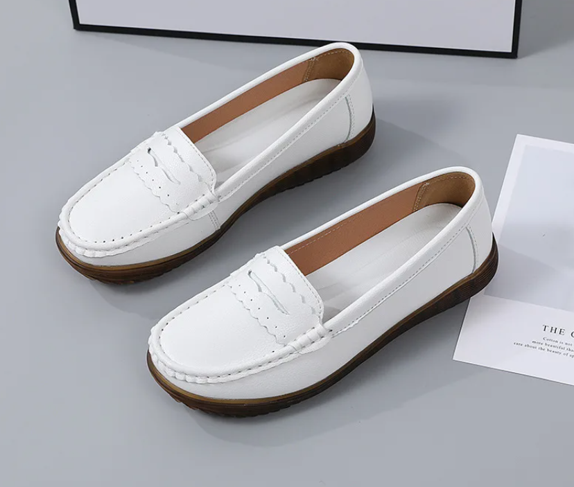 Soft Rubber Round Toe Genuine Leather Flats Platform Slip On Loafers
