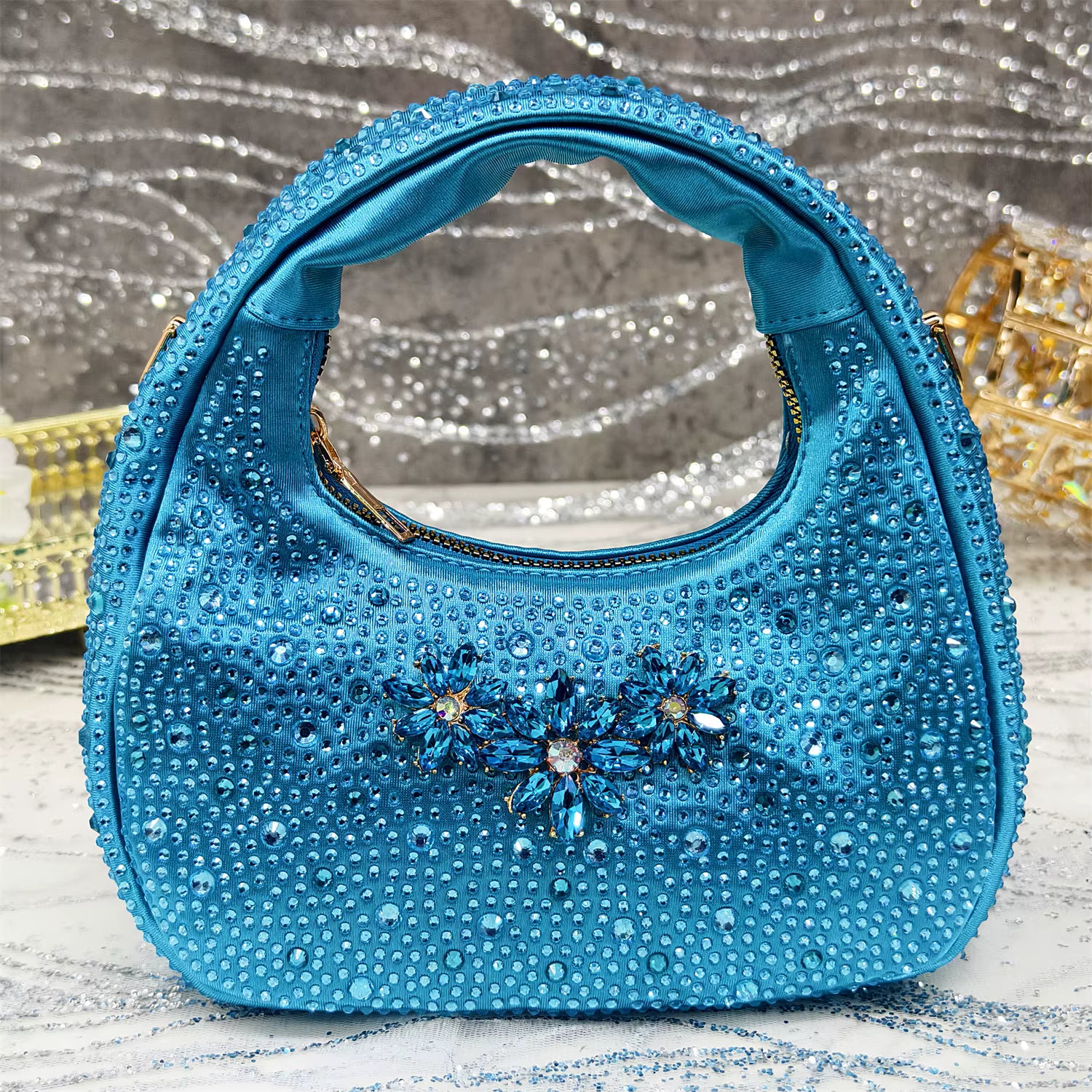 Special Design Pointy Toe Party High Heels And Exquisite Clutch Bag