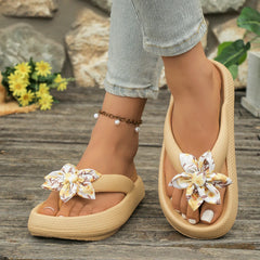 Sweet Comfort Soft Petal Flower Pattern Flip-Flop Beach Style Daily Walking Slippers
