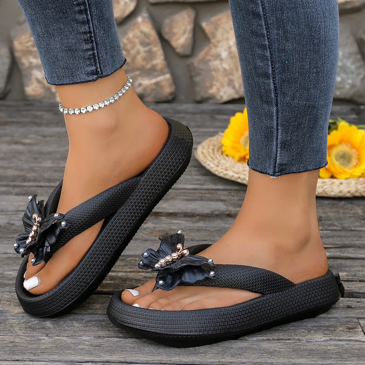 Sweet Versatile Pearl Butterfly Party Beach Style Flip Flops Flat Heel Slippers