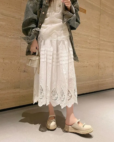 Versatile Decorative Straw Thick-Soled Mules Wedge Heels Sandals