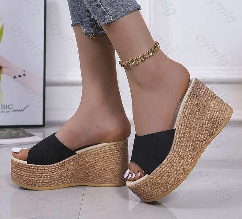fashion sandals car line non-slip holiday beach seaside slope heel comfortable sandals