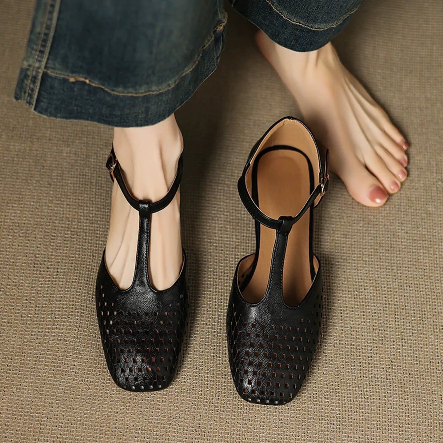 Formal Hollow-Out Cow Leather Narrow Band Round Toe High Quality Flats Sandals